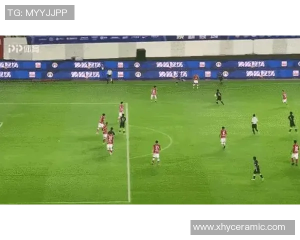 中超热战曼联逆转尤文图斯乌龙球成比赛转折点引发转会热议