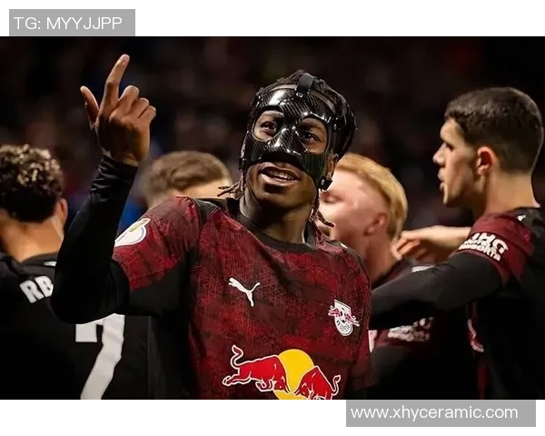 中超热战：多特蒙德逆转利物浦帽子戏法引发全场狂欢赛后深度解析