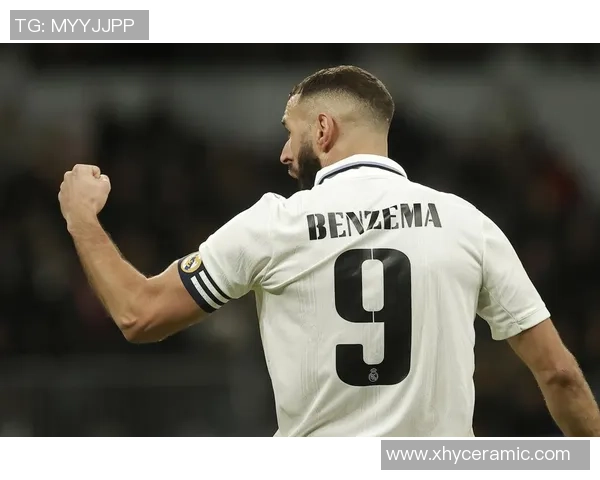 国王杯惊天逆转曼联6-2大胜多特蒙德点燃全场激情