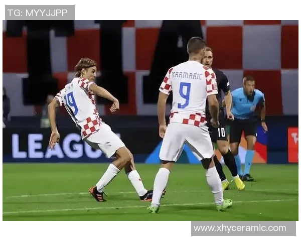 意甲大战波尔图狂胜那不勒斯四球大捷引发全场震动