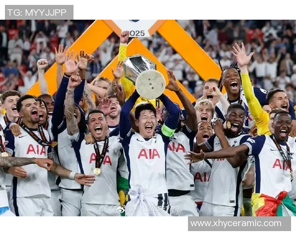 热刺逆转曼联收获胜利帽子戏法点燃全场激情