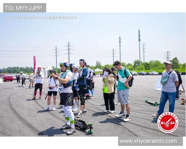 西安滑板队在城市马拉松中的意识表现与团队精神分析