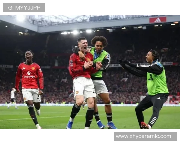 曼联逆袭皇马上演经典大战乌龙球成比赛转折点引发热议