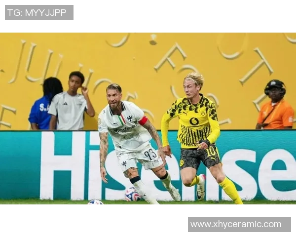 欧冠经典对决曼联逆袭曼城全场沸腾瞬间回顾